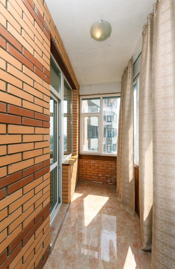 New Building Near Arena City Lesi Ukrainky 7A Киев Экстерьер фото