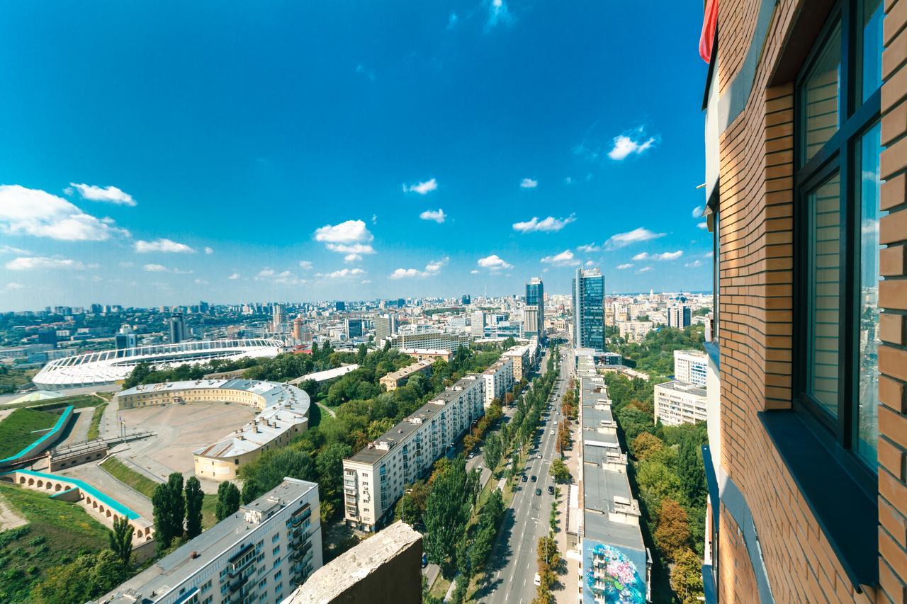 New Building Near Arena City Lesi Ukrainky 7A Киев Экстерьер фото